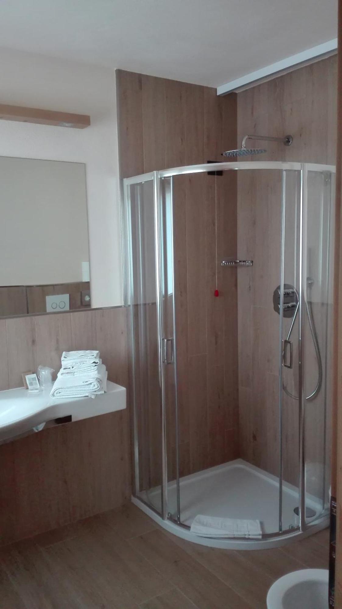 Hotel Silvestri リヴィーニョ 部屋 写真