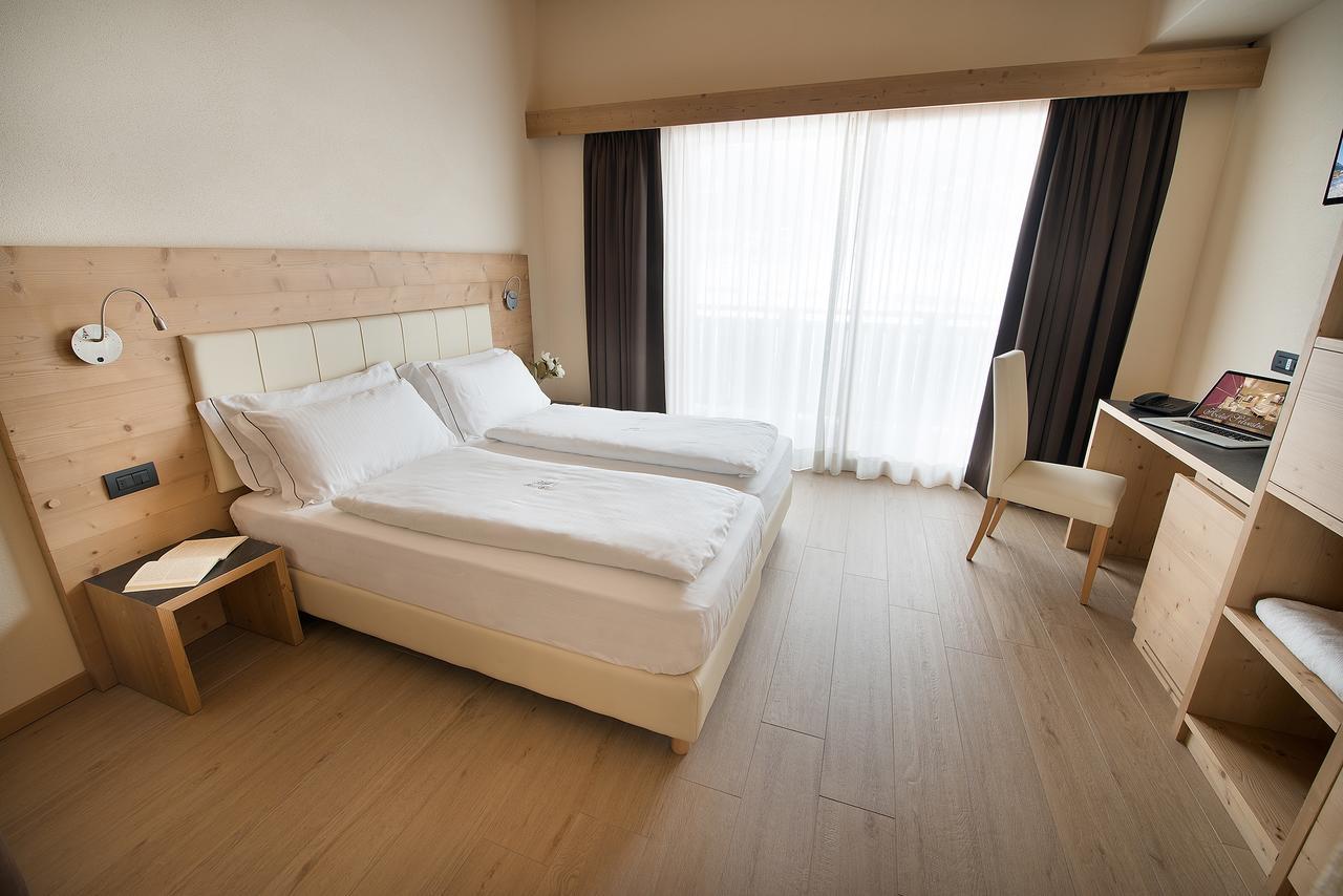 Hotel Silvestri リヴィーニョ エクステリア 写真