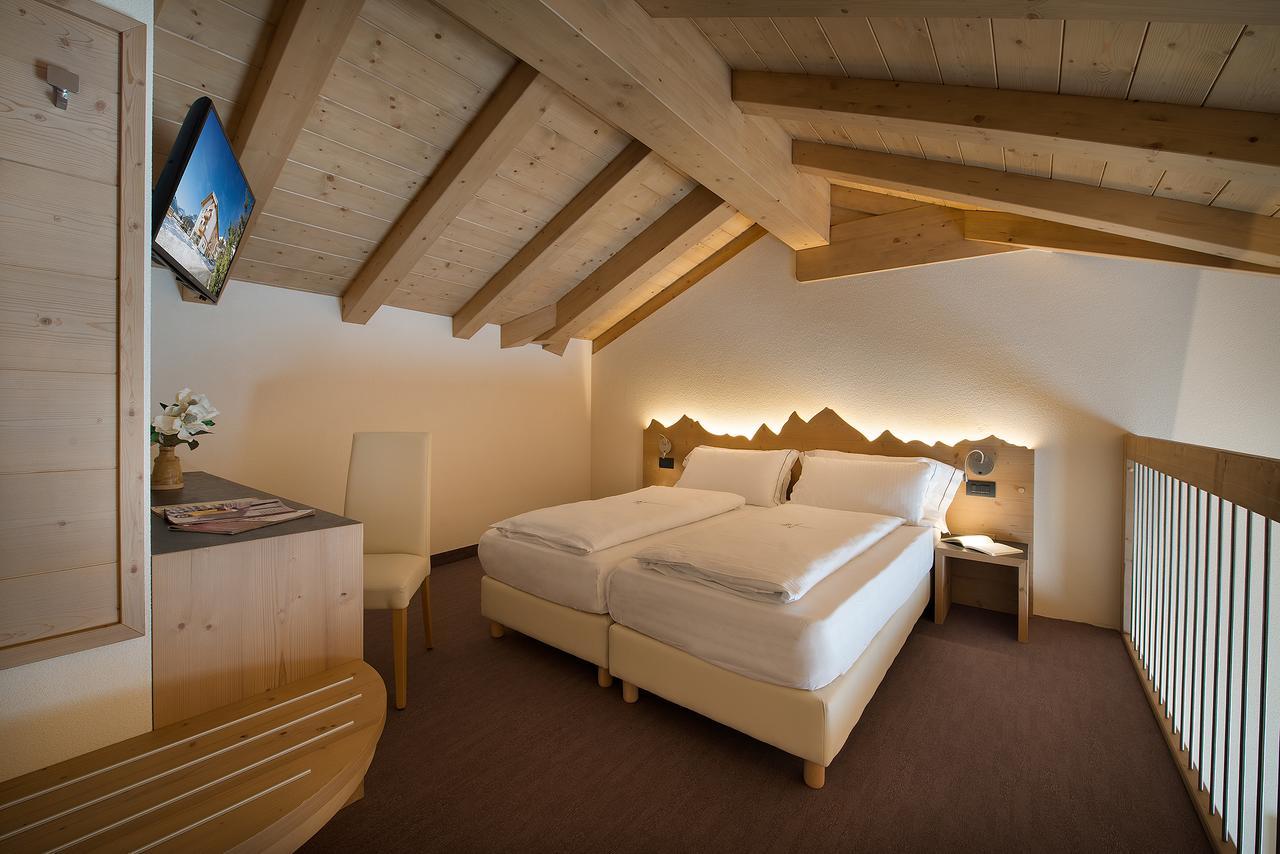 Hotel Silvestri リヴィーニョ エクステリア 写真