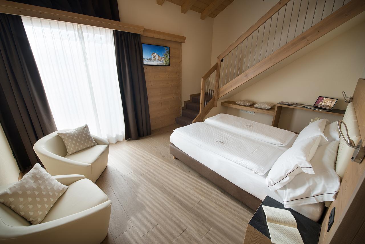 Hotel Silvestri リヴィーニョ エクステリア 写真