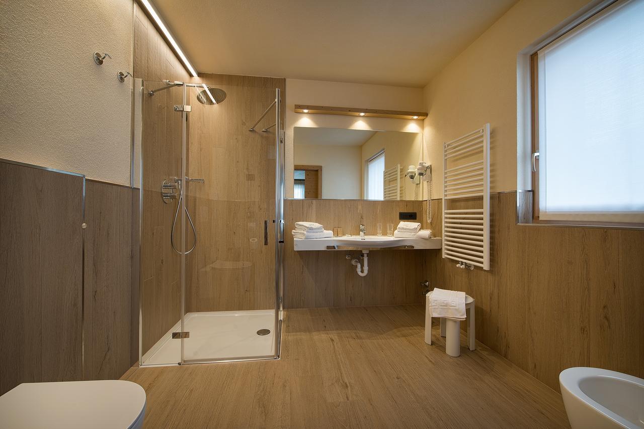 Hotel Silvestri リヴィーニョ エクステリア 写真