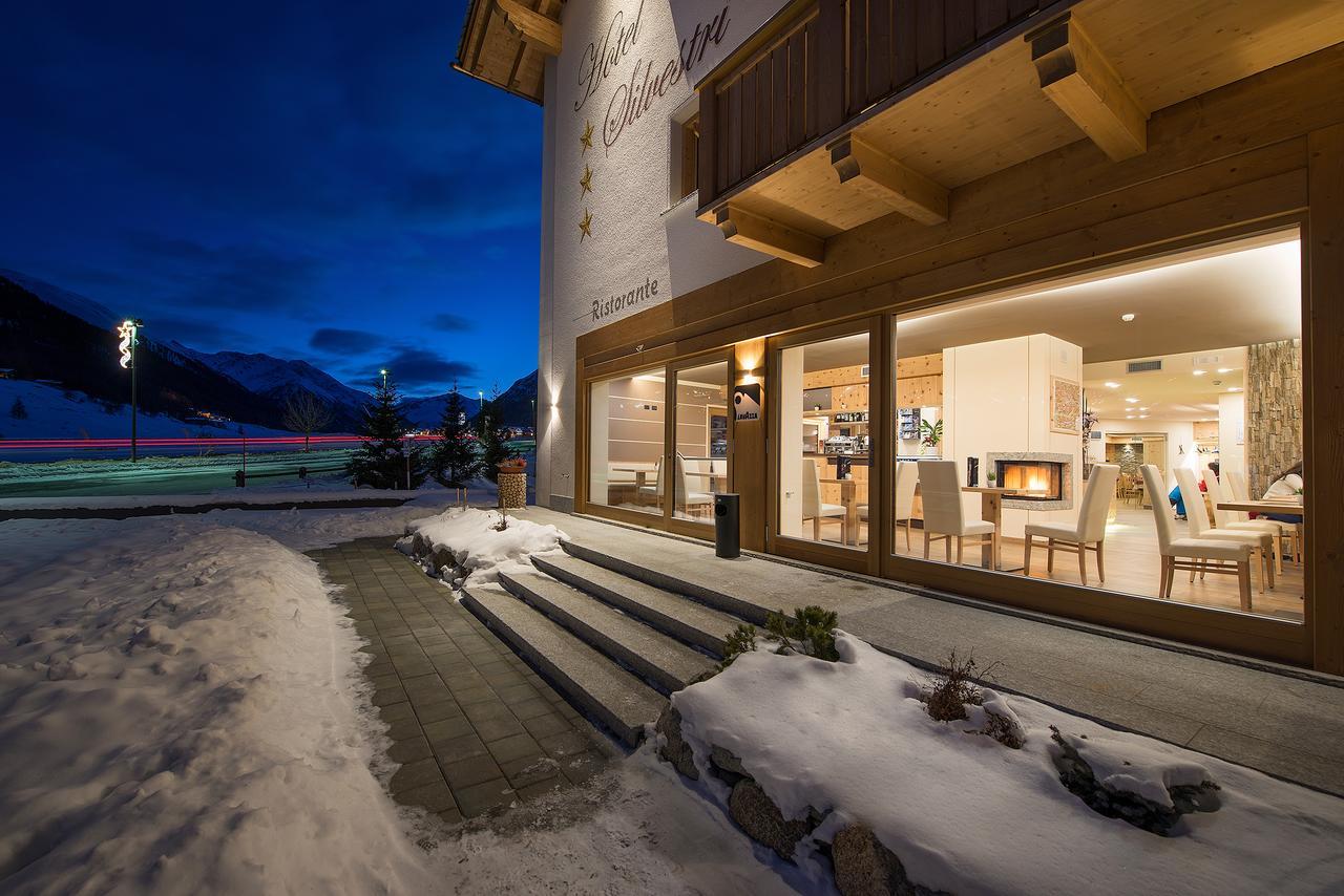 Hotel Silvestri リヴィーニョ エクステリア 写真